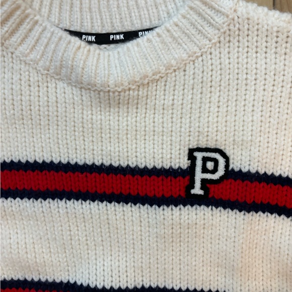 PINK victoria secret Sweater - Picture 2 of 4